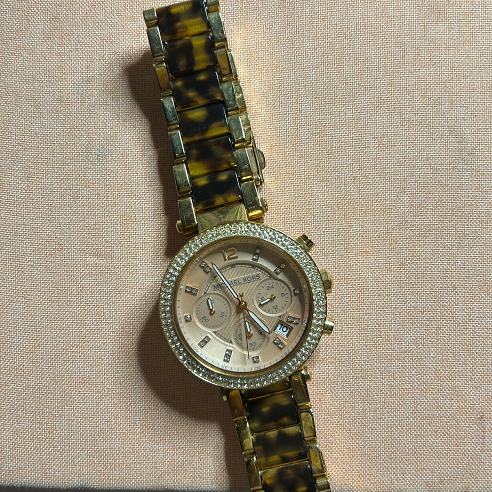 Michael Kors rose gold brown watch